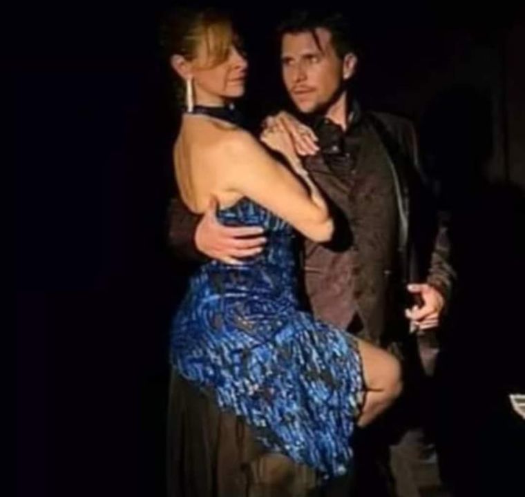 Tango 2